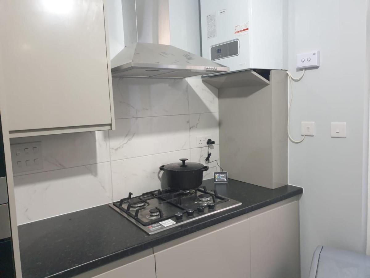 Appartement Burney Tomar House à Croydon Extérieur photo