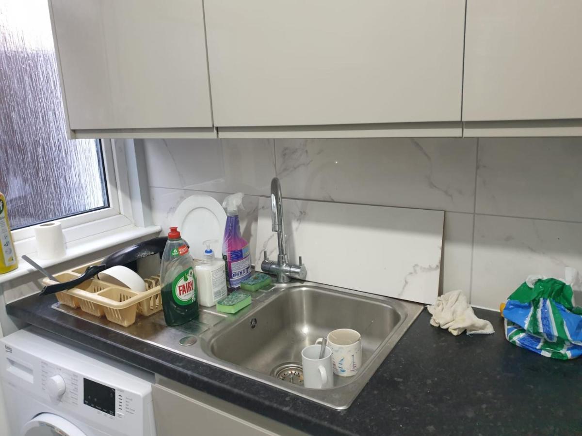 Appartement Burney Tomar House à Croydon Extérieur photo