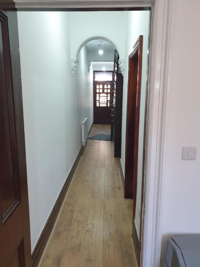Appartement Burney Tomar House à Croydon Extérieur photo
