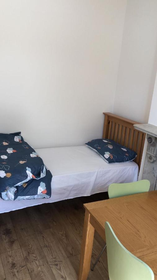 Appartement Burney Tomar House à Croydon Extérieur photo